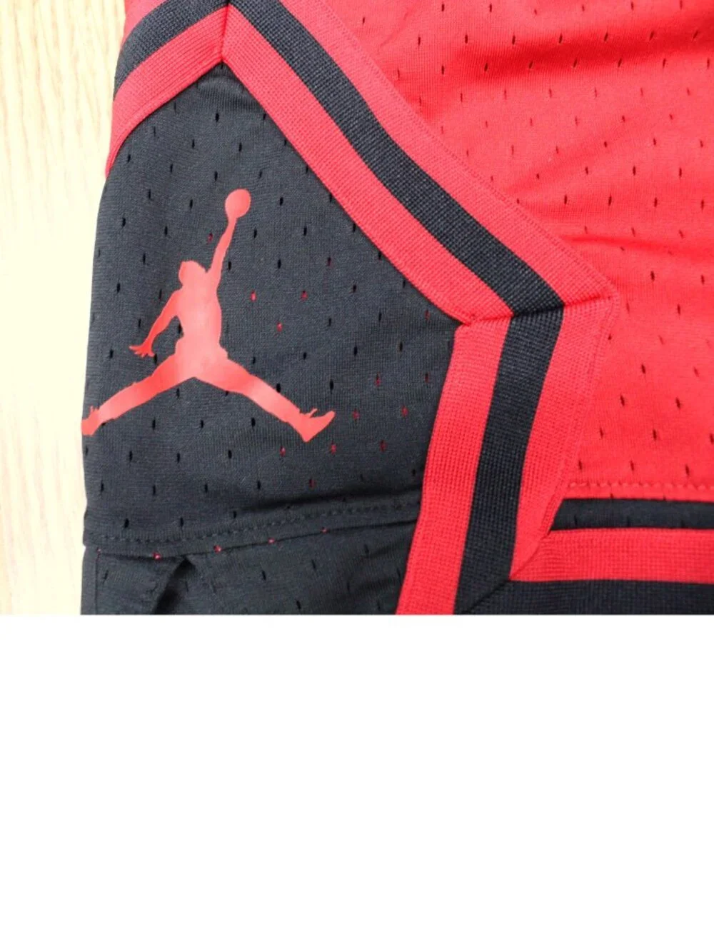 JORDAN RED & BLACK POLYESTER MESH ATHLETIC SHORTS Sz 2X-LARGE, XXL